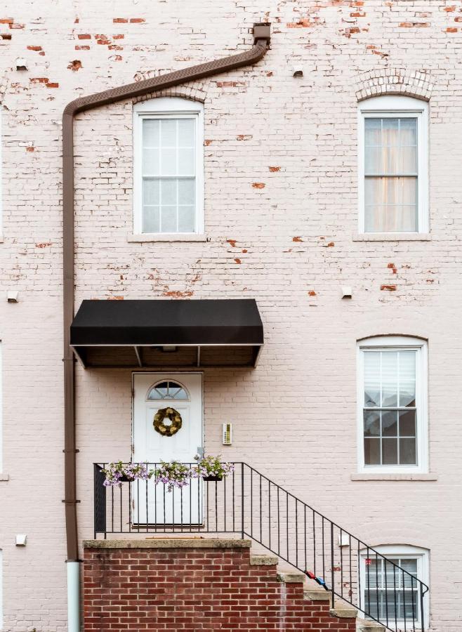 Spacious Stay Near Yale In Downtown New Haven Eksteriør billede