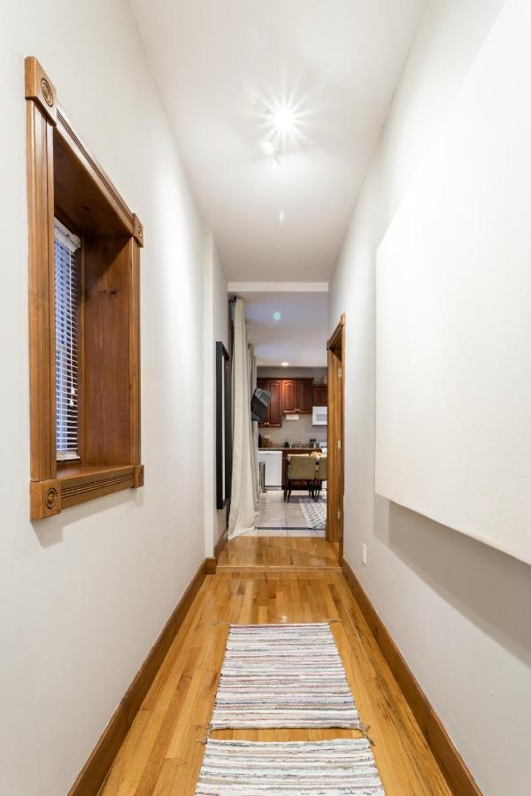 Spacious Stay Near Yale In Downtown New Haven Eksteriør billede